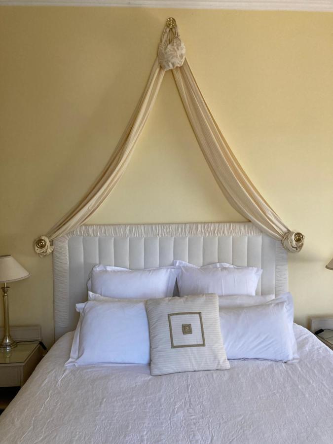 Faversham House ยอร์ค ภายนอก รูปภาพ